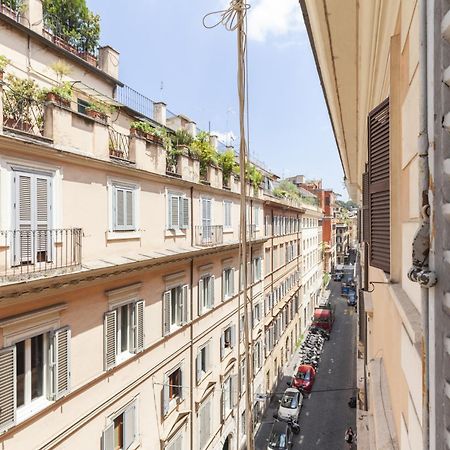 Spanish Steps Historic Apartment Rome Exterior photo